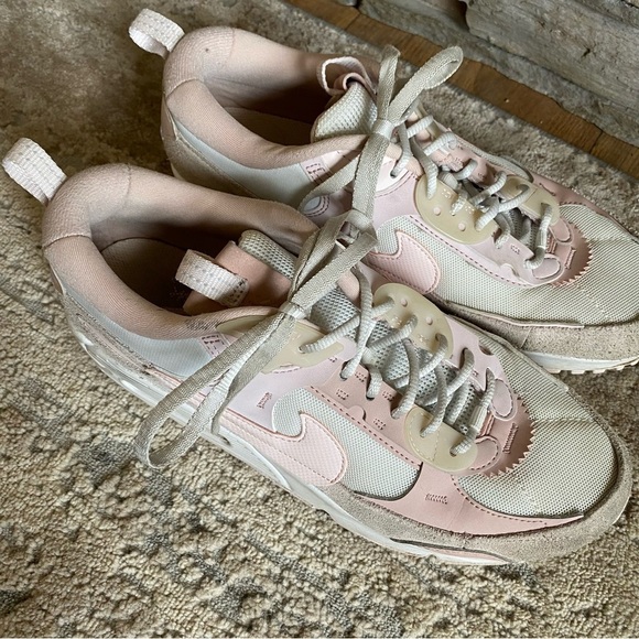 Nike Air Max 90 Futura Summit White Light Soft Pink Sneakers Suede Leather: 9.5 - Picture 4 of 11